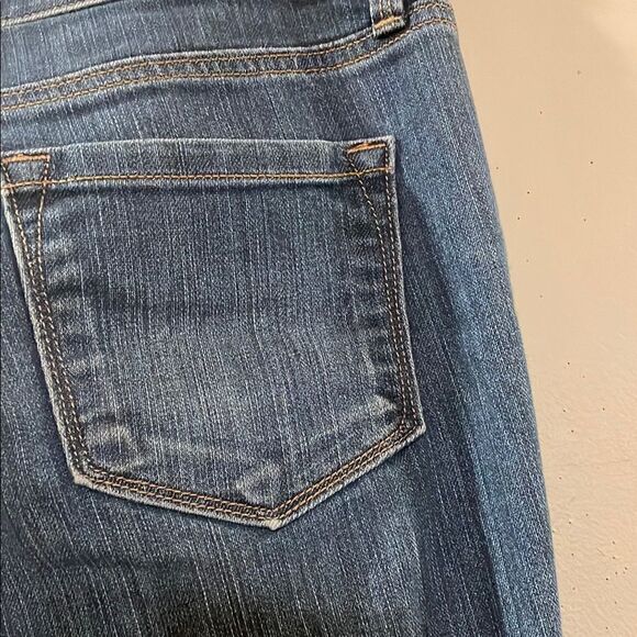 LOFT Blue Straight Leg Jeans Classic Style - Picture 6 of 10